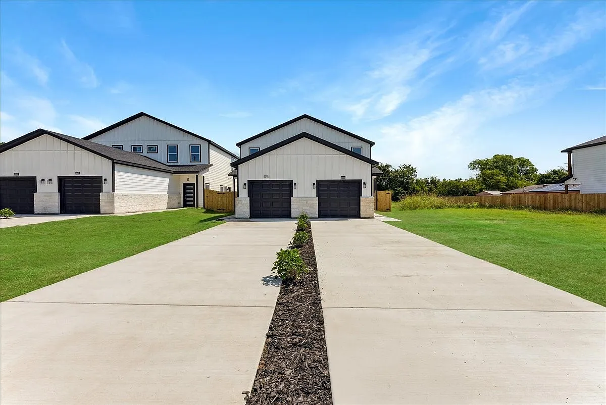 Biggs Townhomes